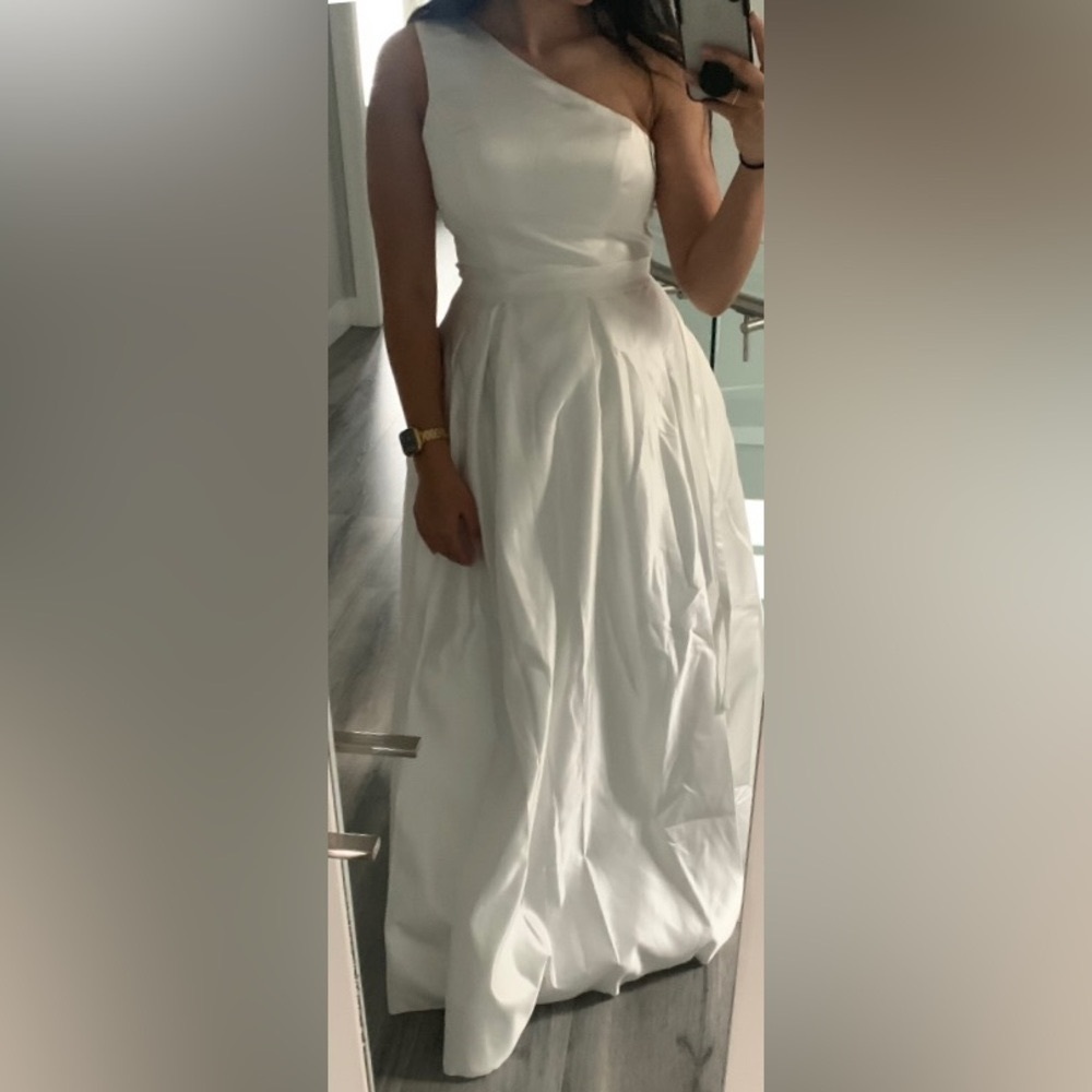 White prom/ pre wedding dress